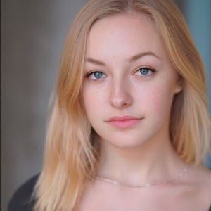 Meet your Posher, Julia